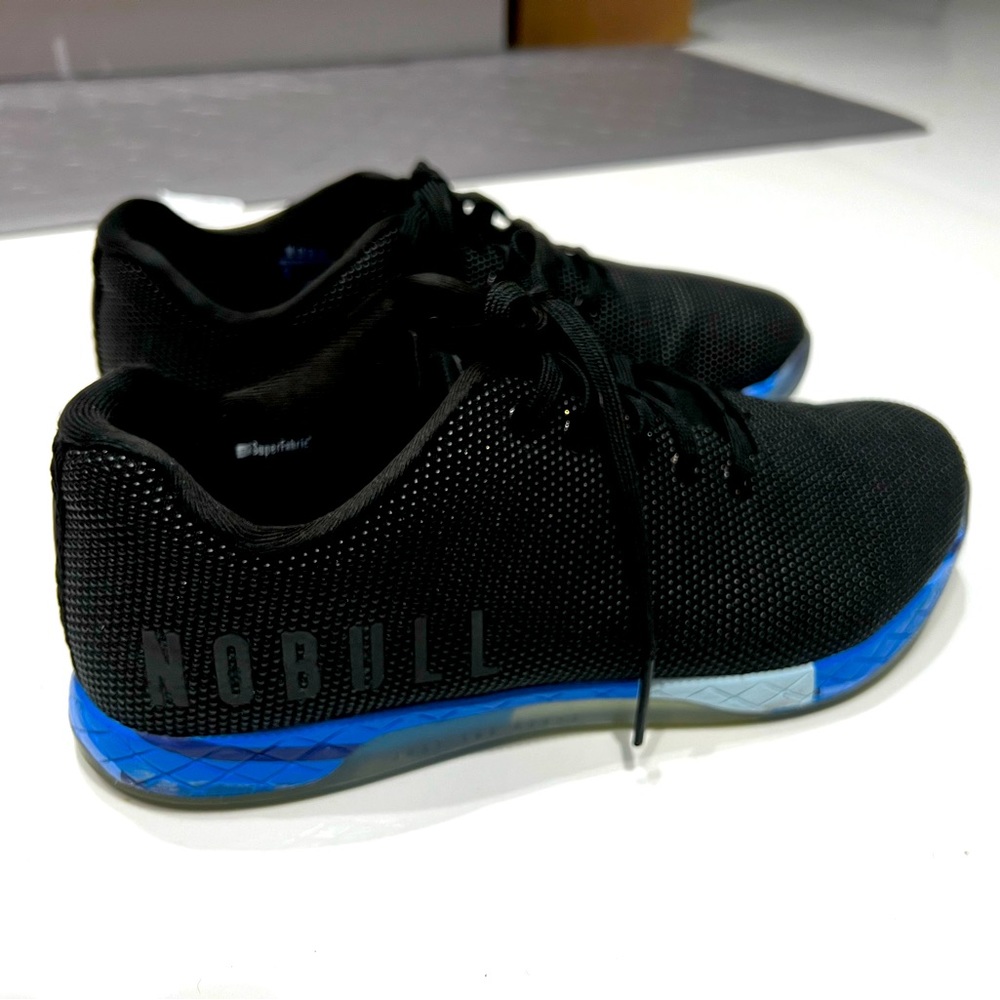 No bull training shoes size 11 Black and blue